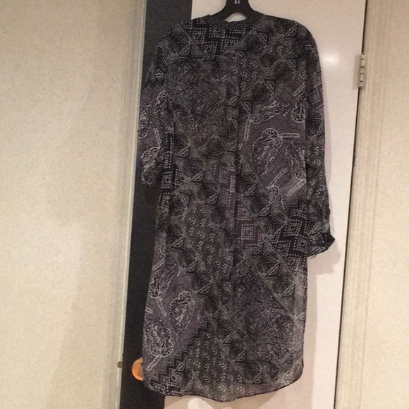 BCBG Maxazria women’s top - Picture 6 of 6